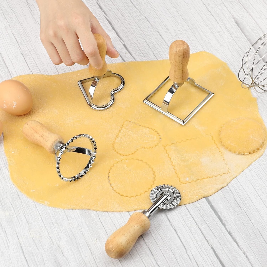 tacgea-ravioli-stamp-maker-cutter-with-r-5.jpg