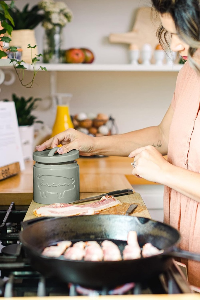 bacon-grease-saver-with-strainer-farmhou-6.jpg