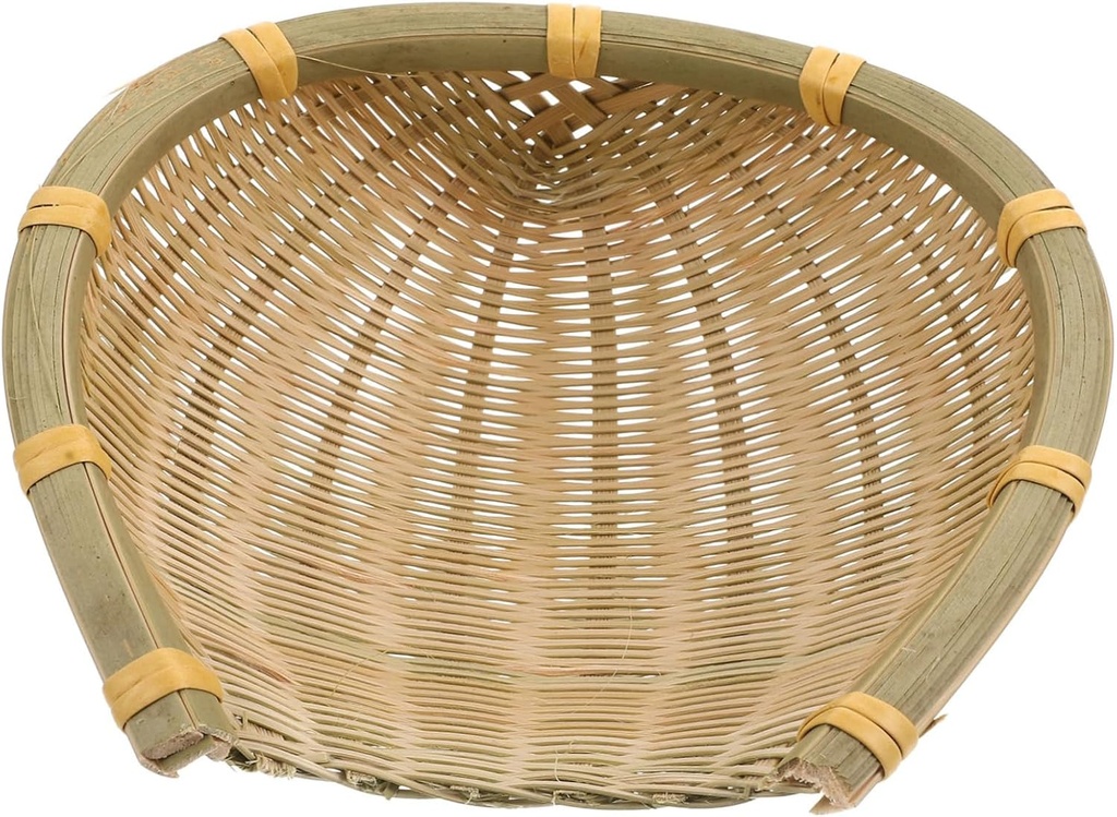 PRETYZOOM Elegant Bamboo Woven Basket for Kitchen Fruit Holder Home Use Storage for Snacks Decorative